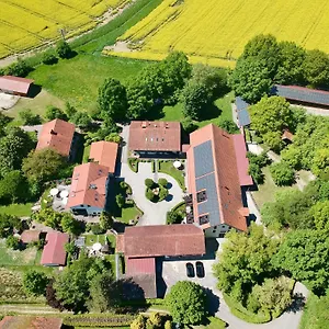  Apartment Gut Schwarz-n Hof